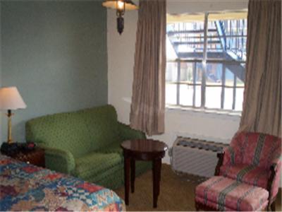 Somerville Inn And Suites Buitenkant foto