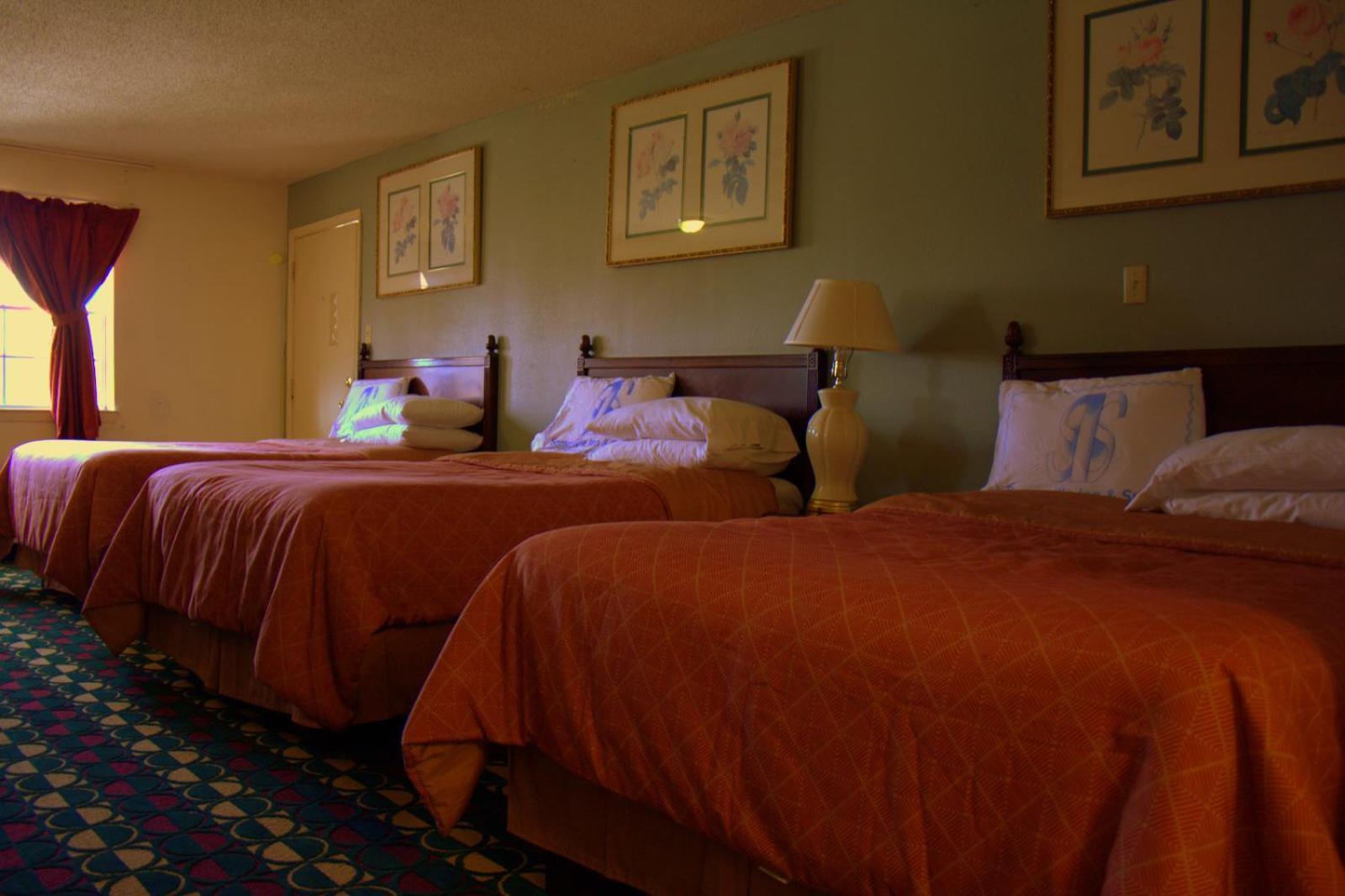 Somerville Inn And Suites Buitenkant foto
